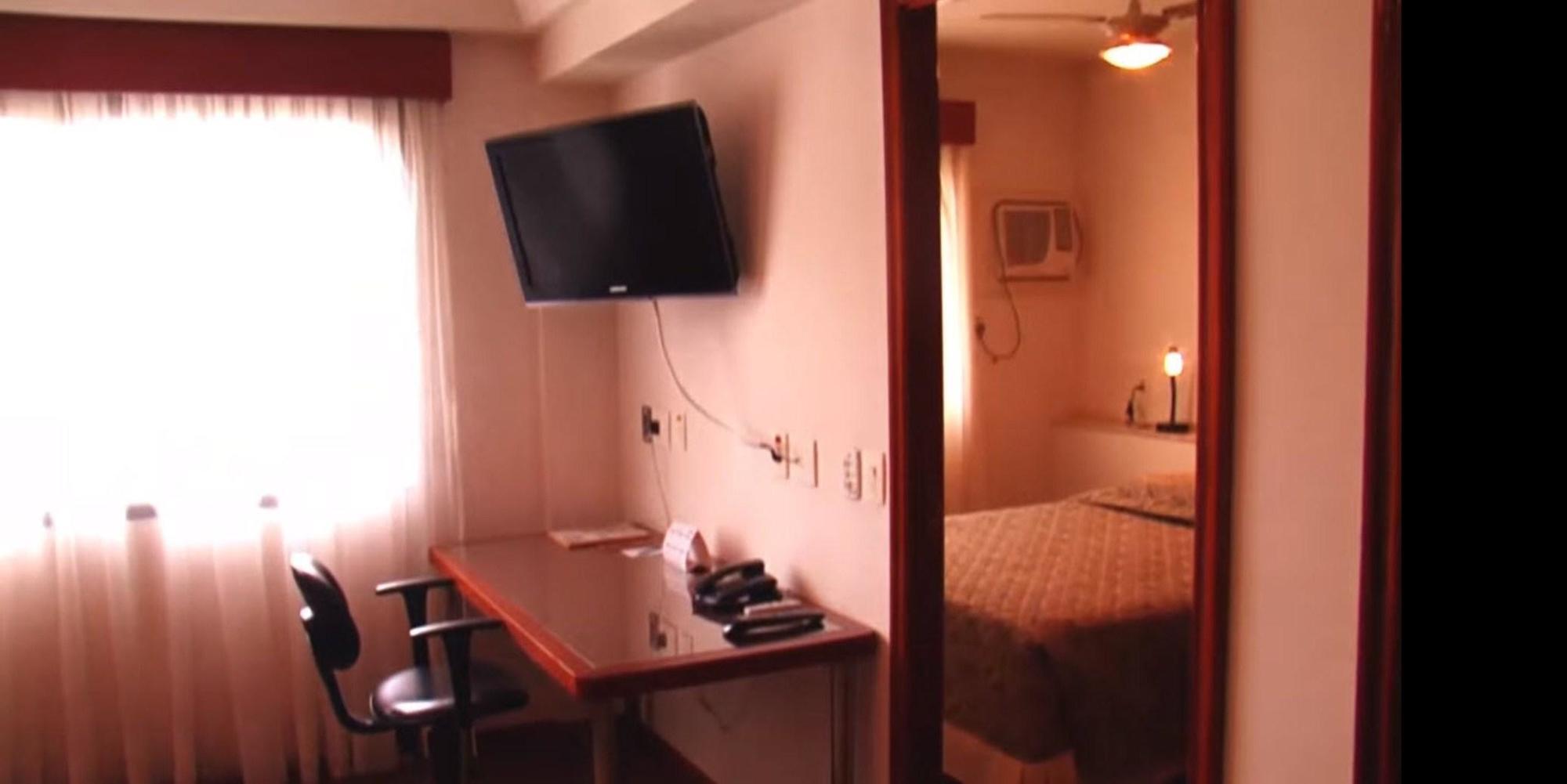 Collins Trade Hotel Porto Alegre Eksteriør billede